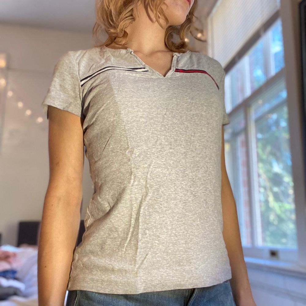 Tommy Hilfiger tee